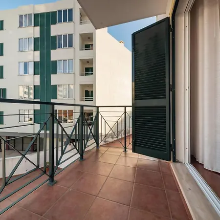 Esmael By Mth Funchal (Madeira)